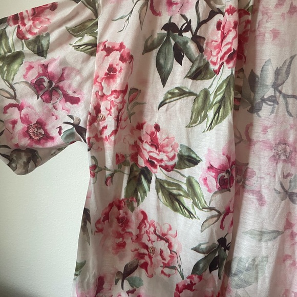 Lightweight Robe - Picture 5 of 7